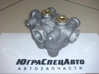Клапан тормозной четырехконтурный HOWO
