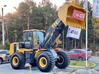 ФРОНТ ПОГРУЗЧИК XCMG LW550RU